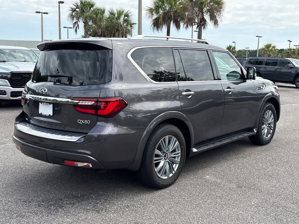 2024 INFINITI QX80 LUXE
