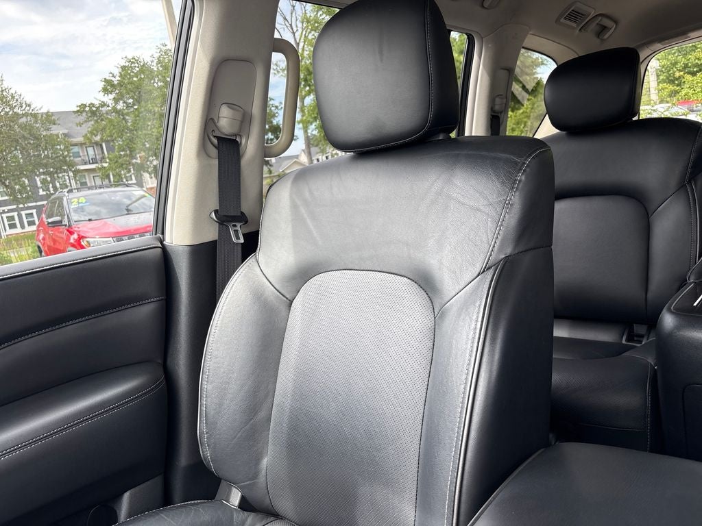 2024 INFINITI QX80 LUXE