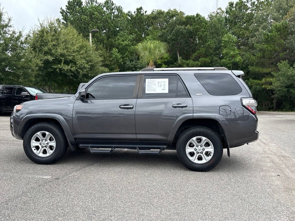 2022 Toyota 4Runner SR5