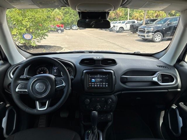 2019 Jeep Renegade Latitude FWD