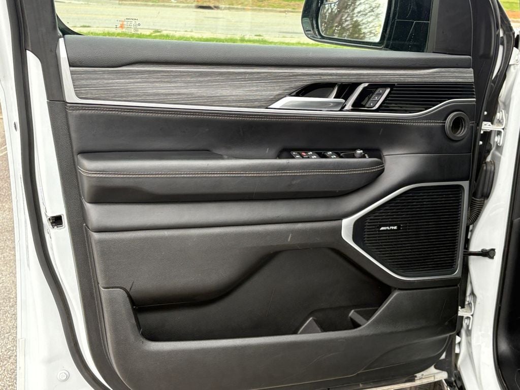 2024 Jeep Wagoneer Series II