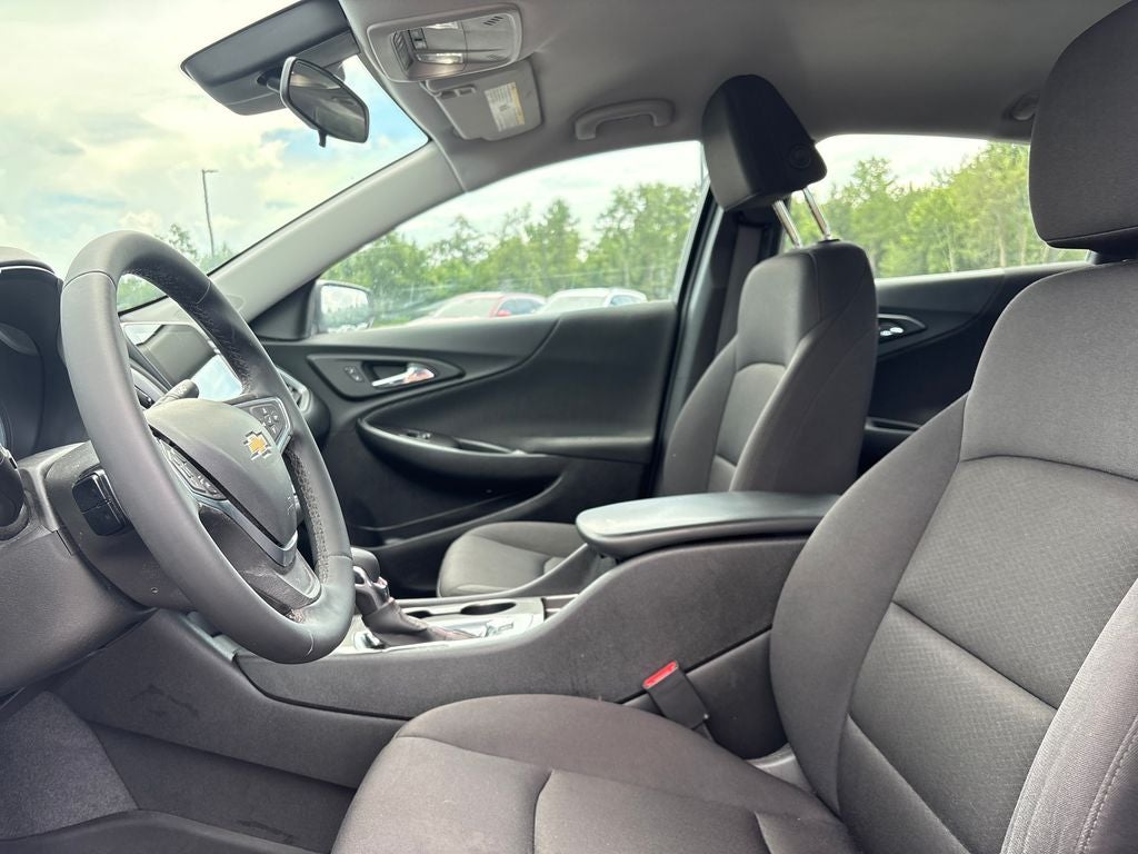 2023 Chevrolet Malibu RS