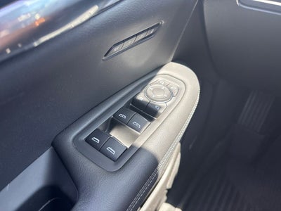 2023 Cadillac XT6 Luxury