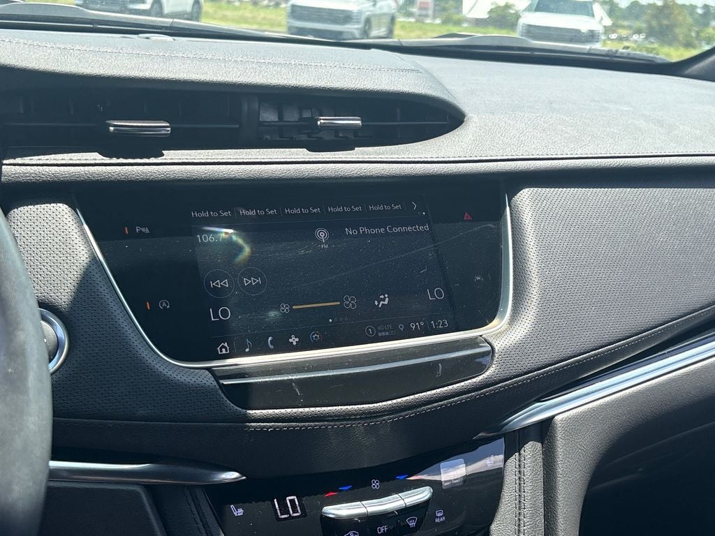 2023 Cadillac XT6 Luxury
