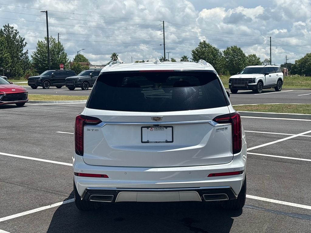 2023 Cadillac XT6 Luxury