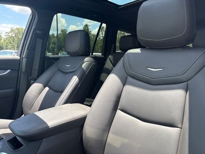 2023 Cadillac XT6 Luxury