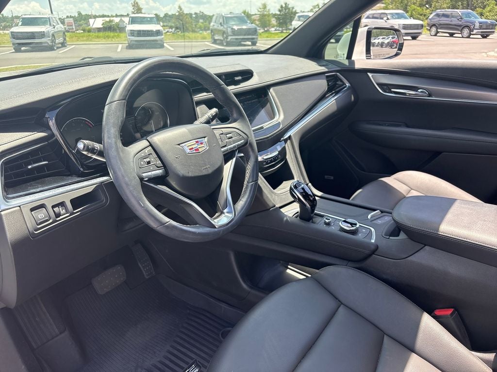 2023 Cadillac XT6 Luxury