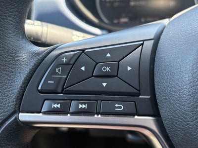 2023 Nissan Versa 1.6 SV