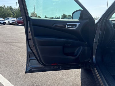 2015 Nissan Pathfinder Platinum