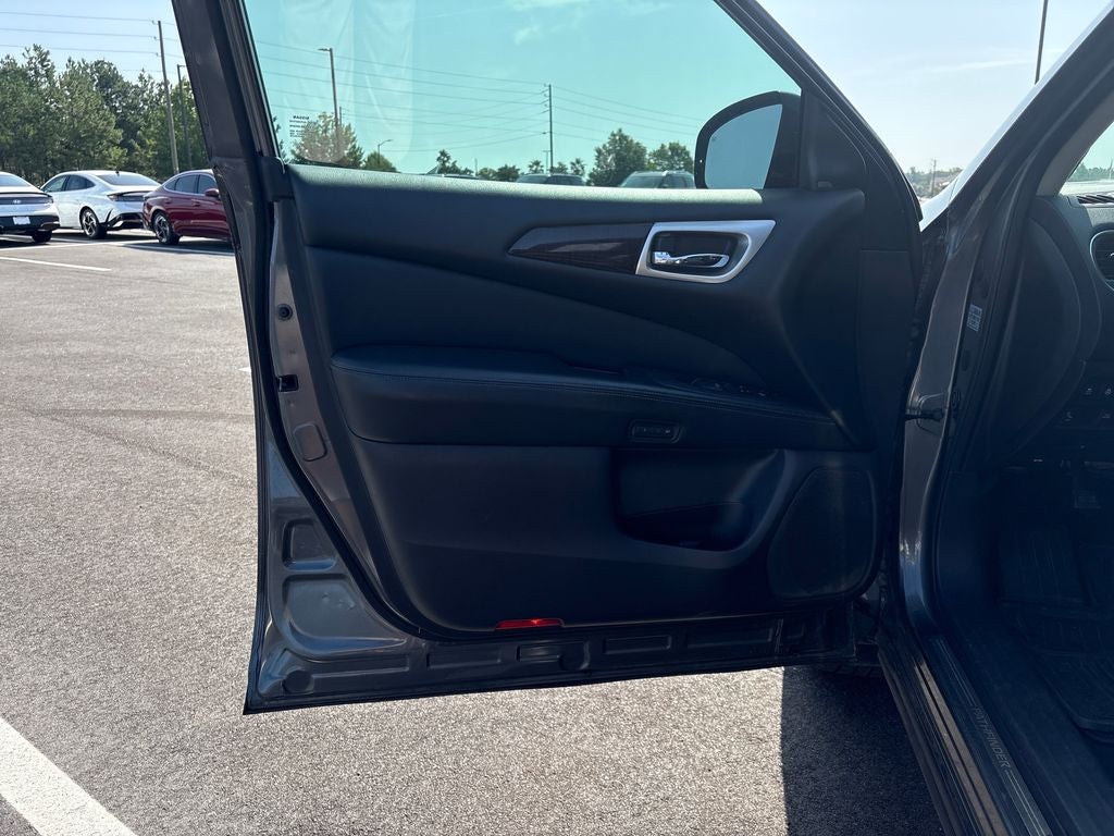 2015 Nissan Pathfinder Platinum