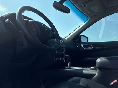 2015 Nissan Pathfinder Platinum