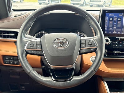 2021 Toyota Highlander Platinum