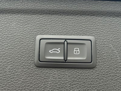2022 Audi Q5 S line Premium Plus