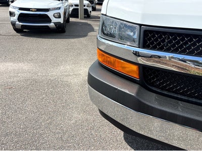 2024 Chevrolet Express Cargo 2500 WT