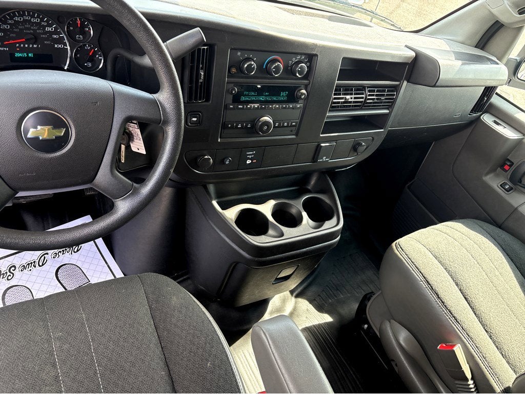 2024 Chevrolet Express Cargo 2500 WT