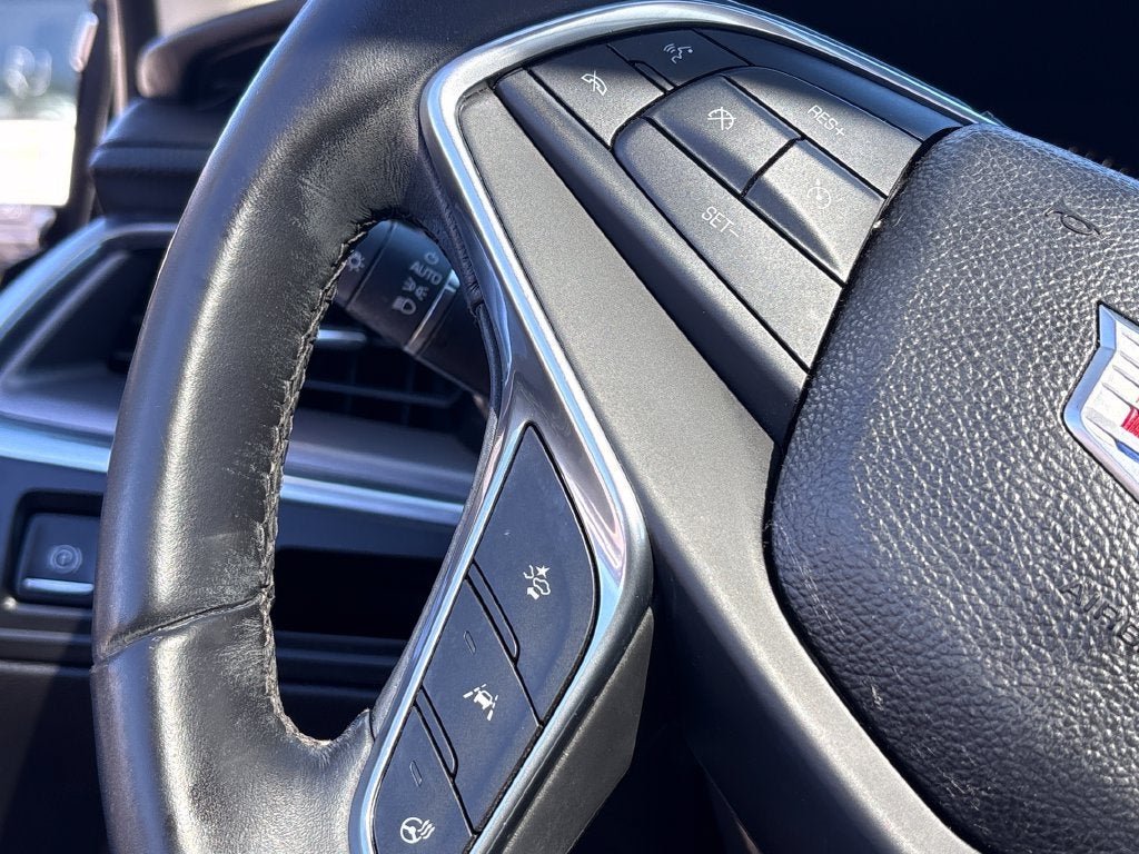 2017 Cadillac XT5 Luxury FWD