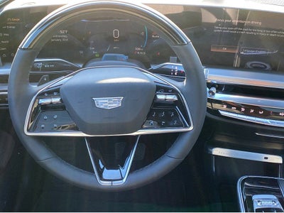 2024 Cadillac LYRIQ Luxury 2