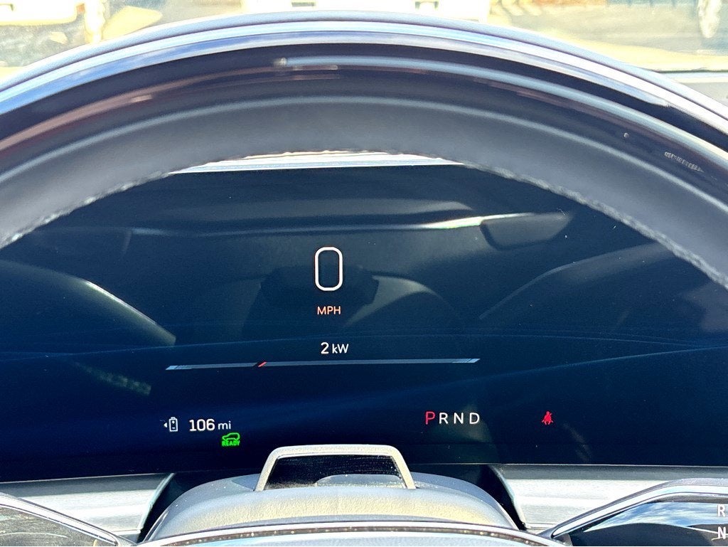 2024 Cadillac LYRIQ Sport 2