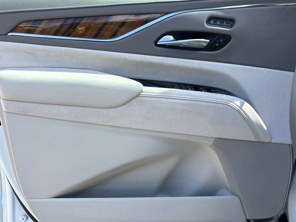 2024 Cadillac Escalade Premium Luxury Platinum
