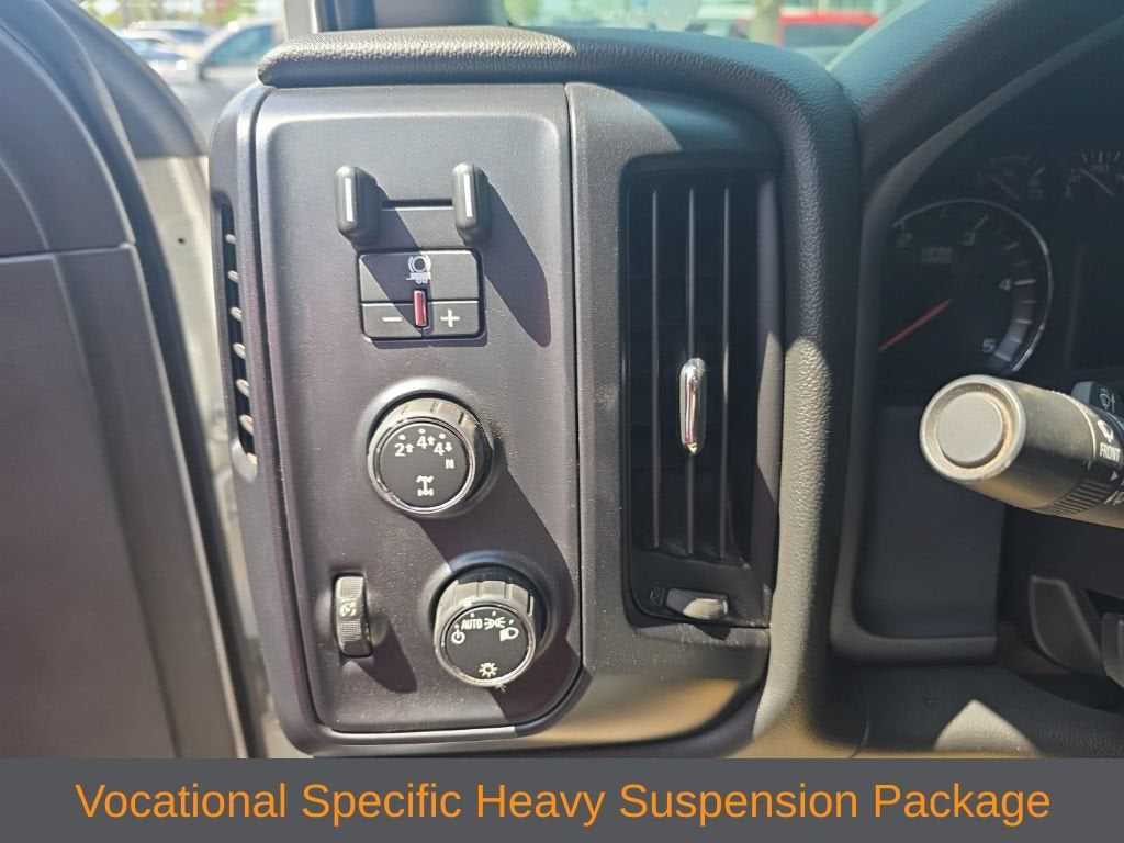 2024 Chevrolet Silverado 5500 HD Work Truck