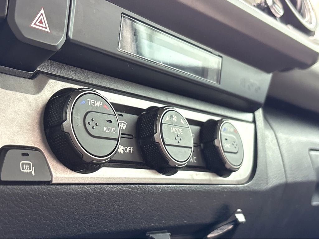 2021 Toyota Tacoma 2WD SR5