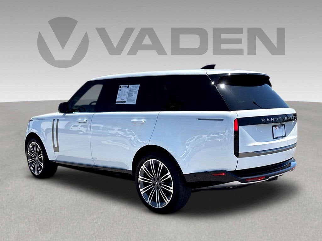 2025 Land Rover Range Rover SE