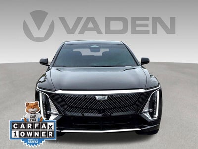 2025 Cadillac LYRIQ Luxury 2