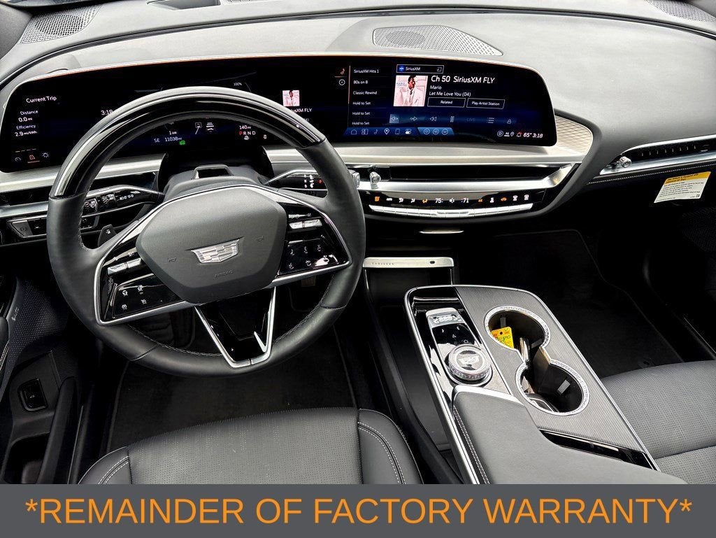 2025 Cadillac LYRIQ Luxury 2