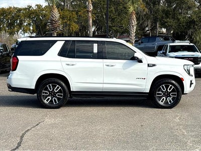 2024 GMC Yukon AT4