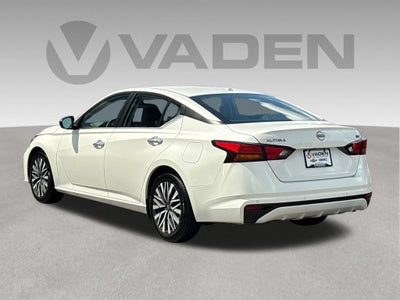 2024 Nissan Altima Base