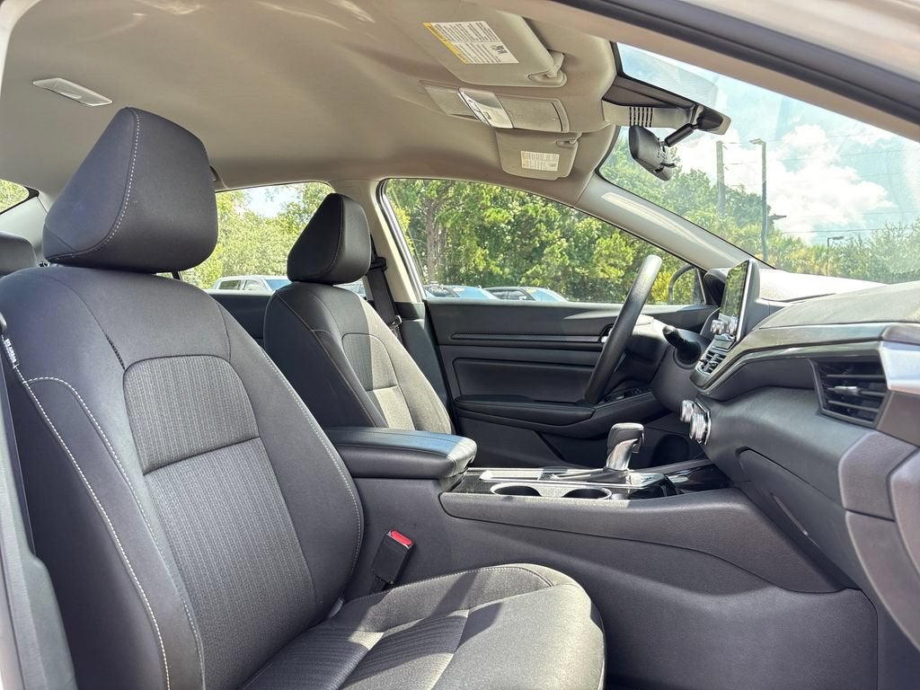 2024 Nissan Altima Base