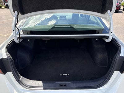 2024 Nissan Altima Base