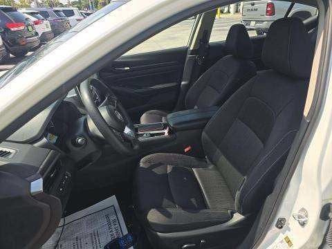 2024 Nissan Altima Base
