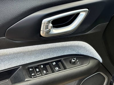 2024 Jeep Compass Base