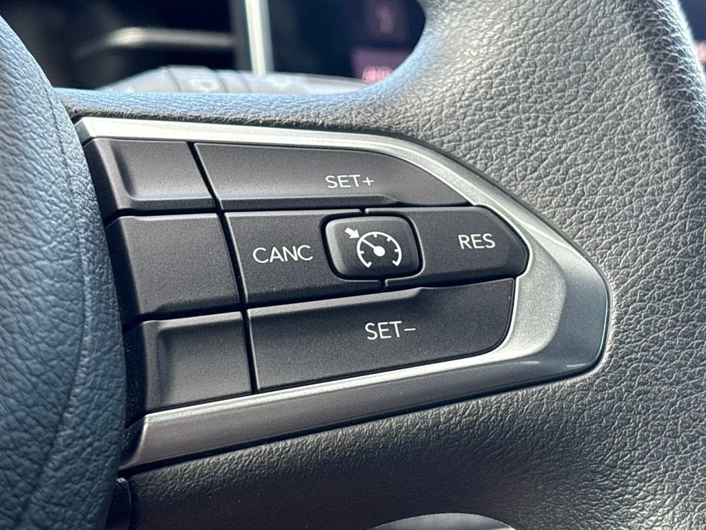 2024 Jeep Compass Base