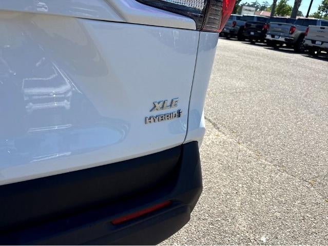 2023 Toyota RAV4 Hybrid XLE