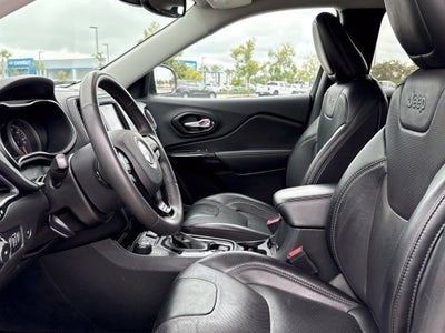2023 Jeep Cherokee Altitude Lux