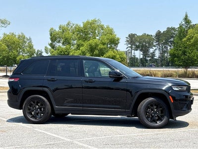 2024 Jeep Grand Cherokee Altitude