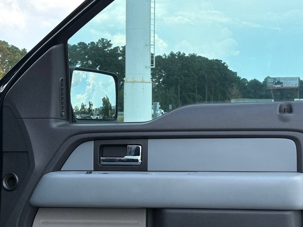 2013 Ford F-150 Base