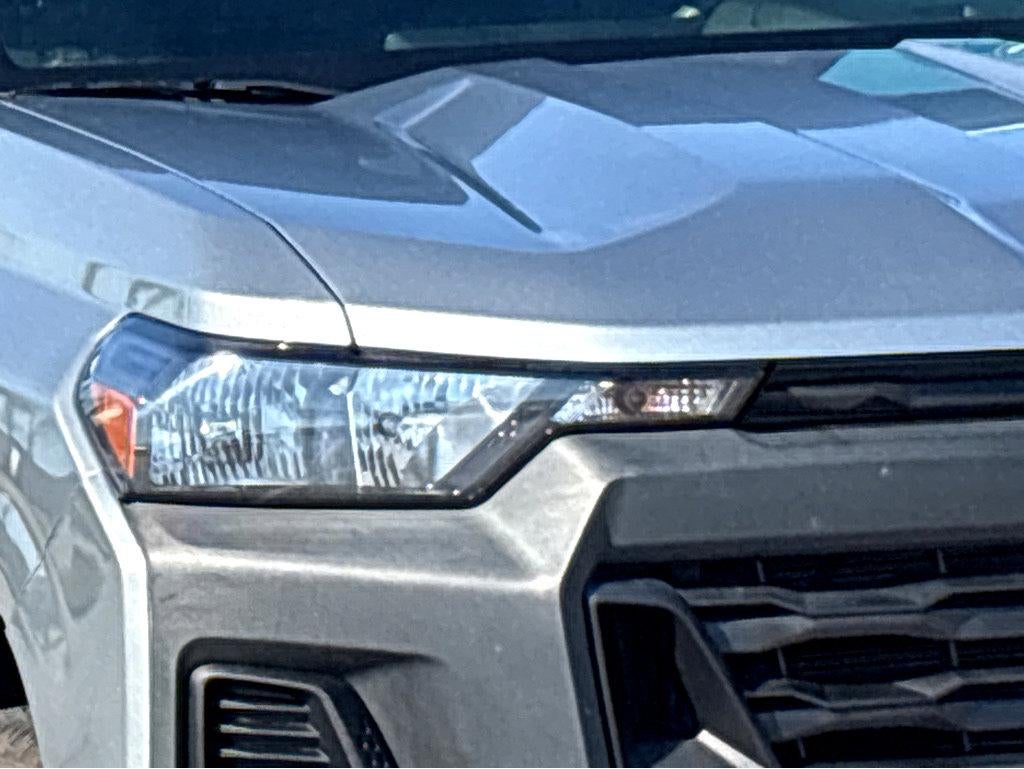 2023 Chevrolet Colorado WT