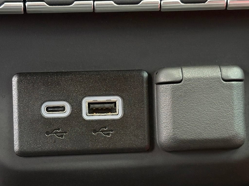 2025 Chevrolet Silverado 1500 Base
