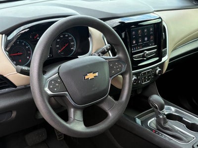 2022 Chevrolet Traverse LS