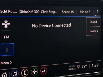 2023 Chevrolet Traverse Base