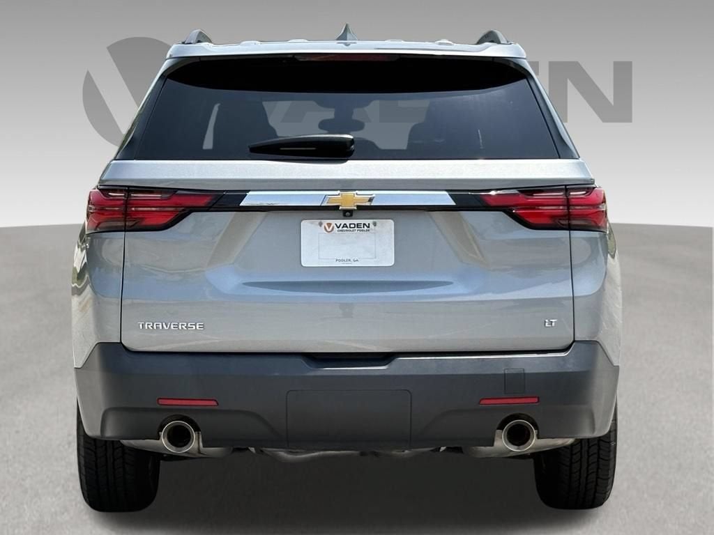 2023 Chevrolet Traverse Base