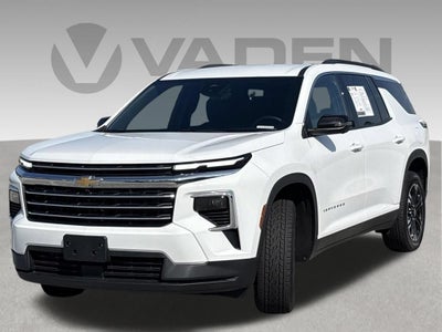 2026 Chevrolet Traverse Base