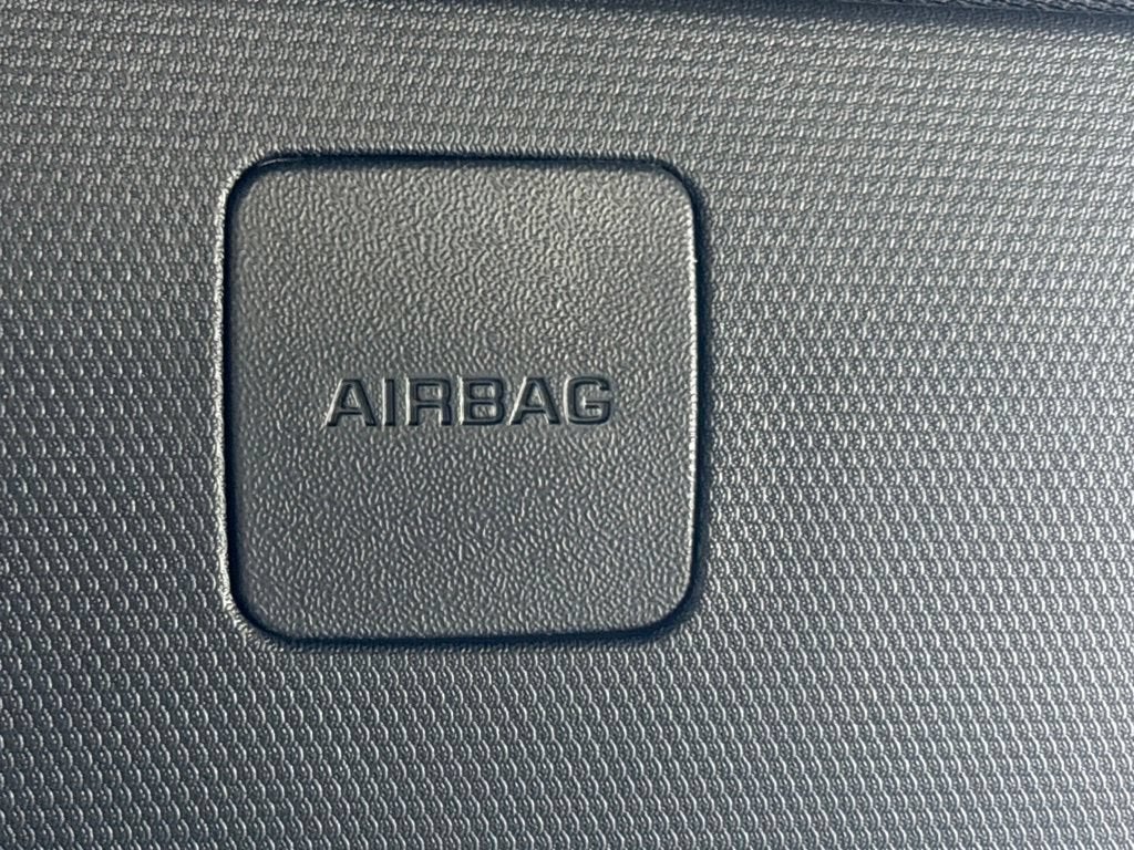 2026 Chevrolet Traverse Base