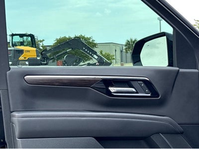2025 Chevrolet Tahoe LS