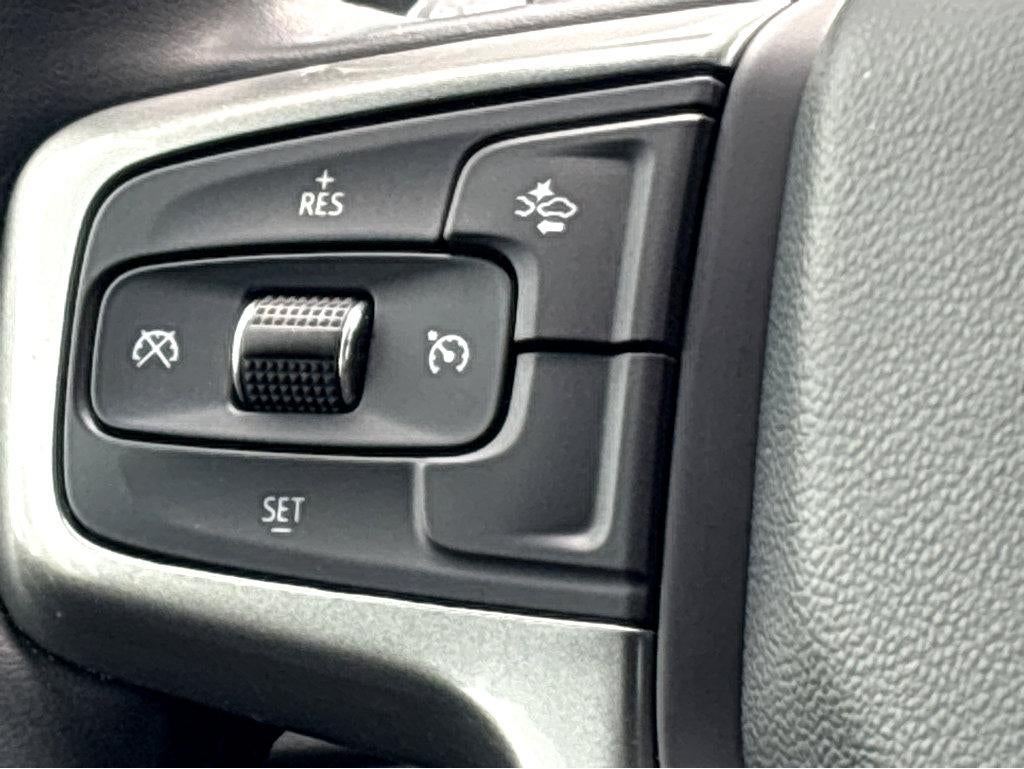 2024 Chevrolet Suburban LS