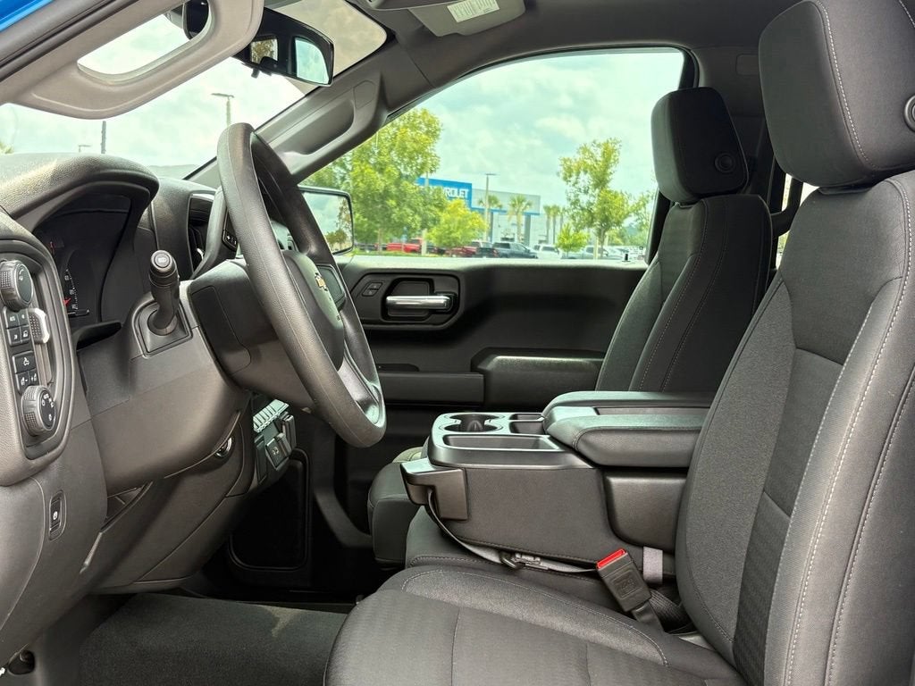 2025 Chevrolet Silverado 1500 Base