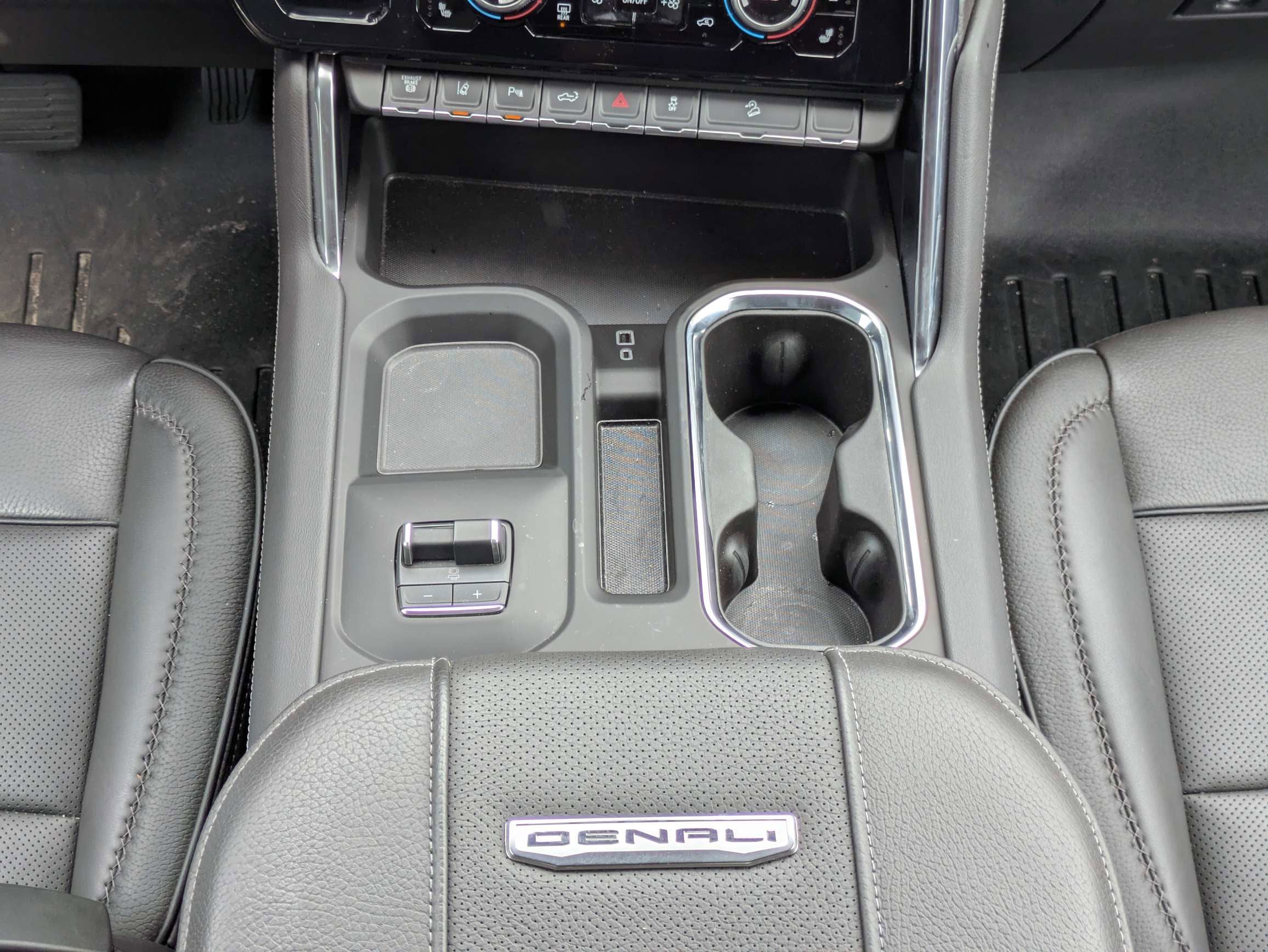 2025 GMC Sierra 2500 HD Denali